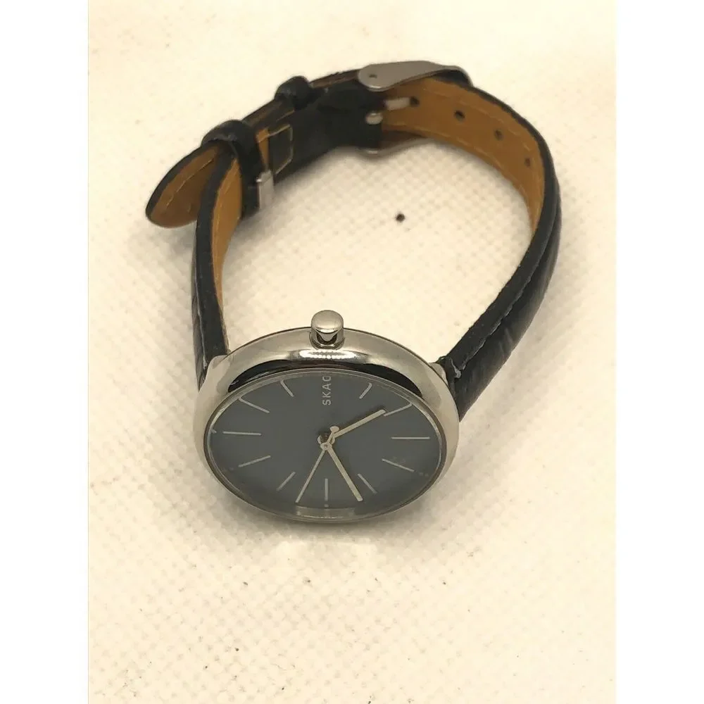 Skagen SKW2622 Womens Black Leather Analog Dial Quartz Genuine Wrist Watch KS421